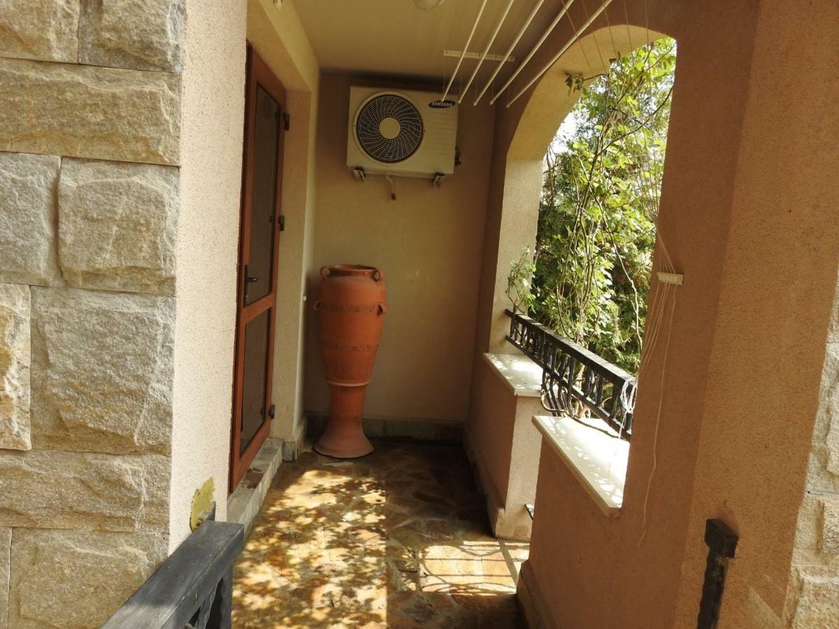Cascadas Studio Apartment ซันนีบีช ภายนอก รูปภาพ