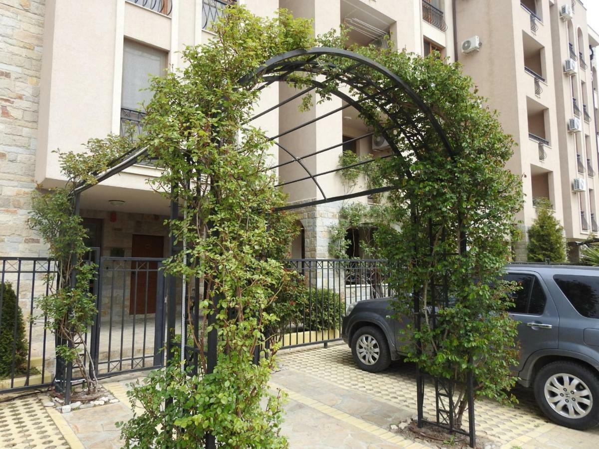 Cascadas Studio Apartment ซันนีบีช ภายนอก รูปภาพ
