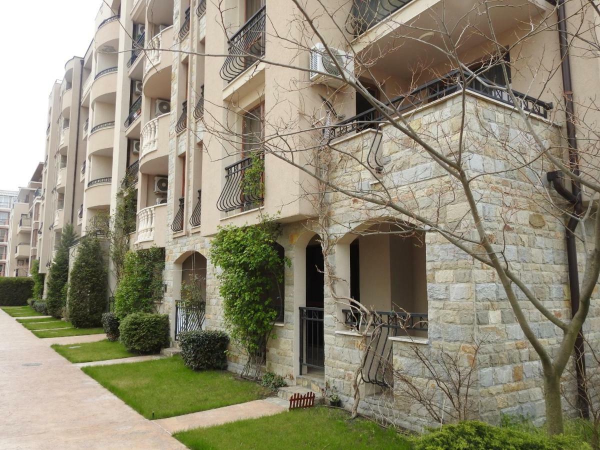 Cascadas Studio Apartment ซันนีบีช ภายนอก รูปภาพ