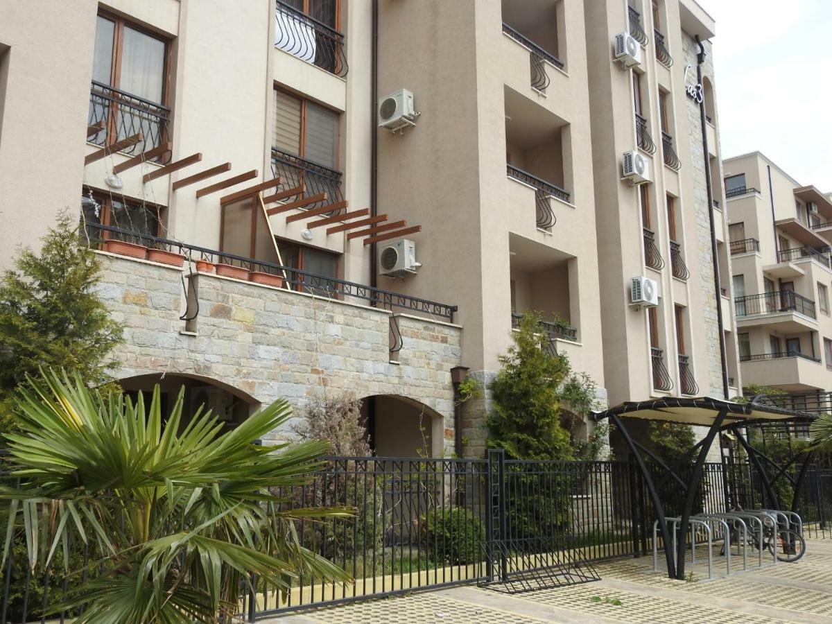 Cascadas Studio Apartment ซันนีบีช ภายนอก รูปภาพ