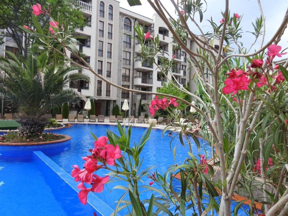 Cascadas Studio Apartment ซันนีบีช ภายนอก รูปภาพ